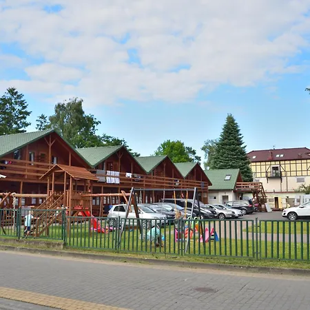 TYLKO DLA RODZIN wakacyjne domki ELDORADO Centrum Mielna, 200m od morza-2